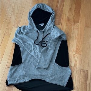 Jana black velvet and gray hoodie